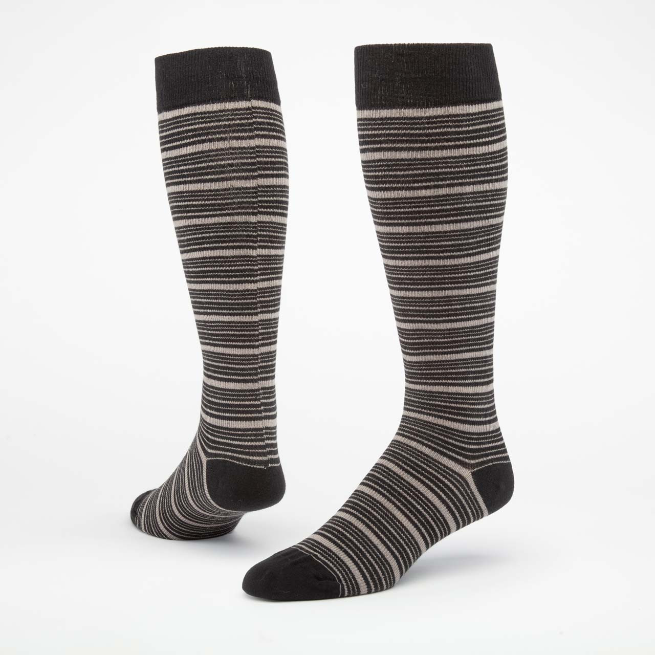 Foot-Forms-2021---Compression-Socks--Black-Grey-Stripe__56025